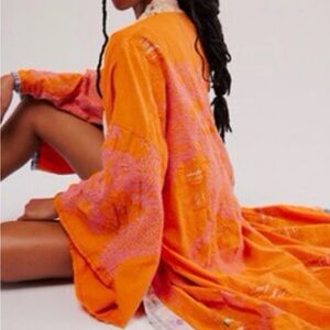 Magnolia Pearl Marma Vibrant Orange and Pink Kimono